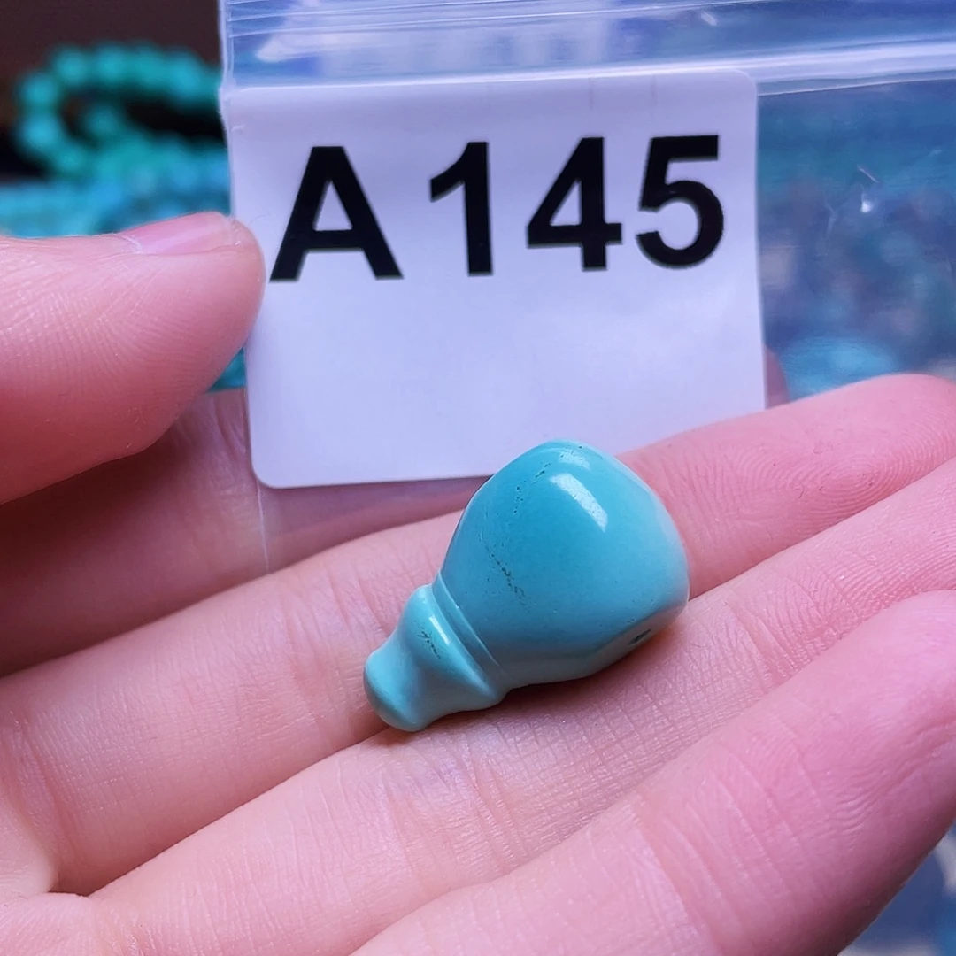 十堰原生态绿石头特色手工配饰