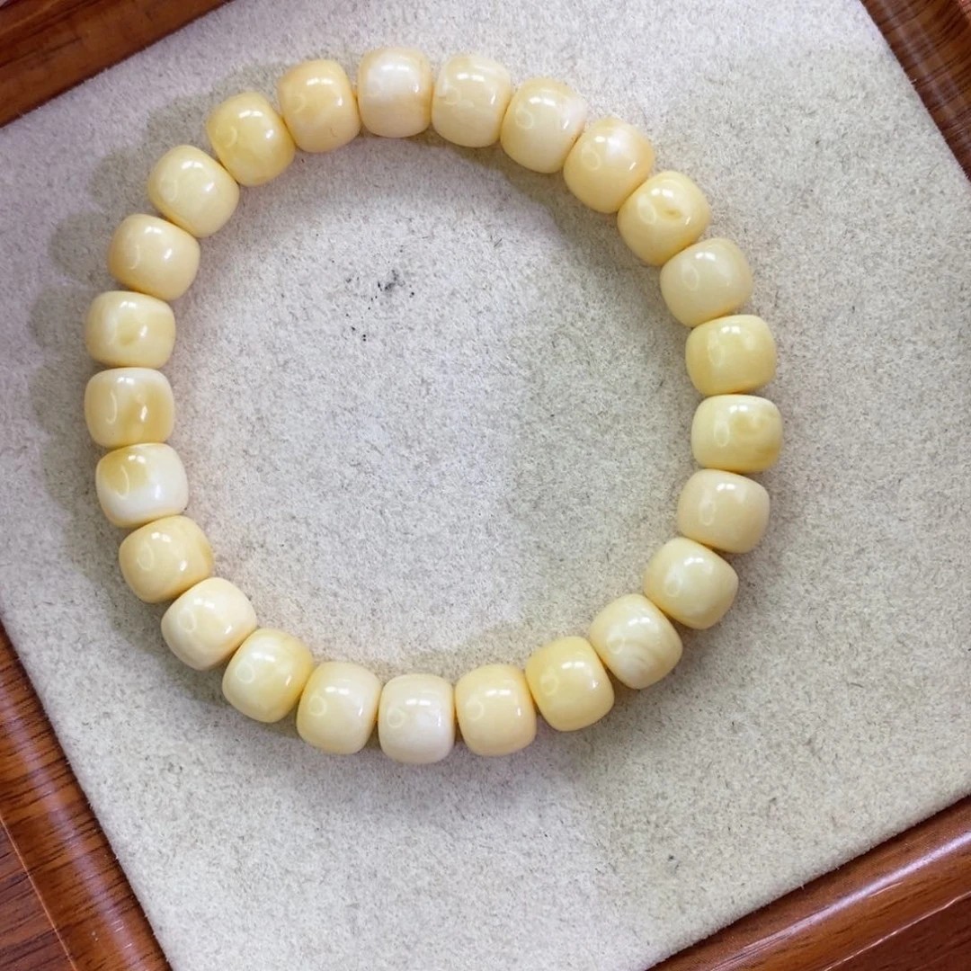 蜜蜡珠宝奇石未镶嵌8.9mm