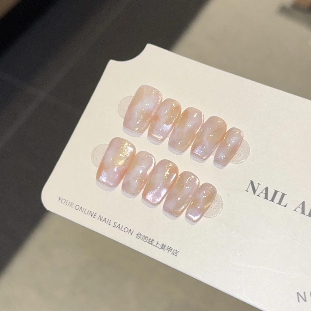 千繁【樱雪初遇】特调金乳白猫眼纯手工穿戴甲短款美甲贴片假指甲