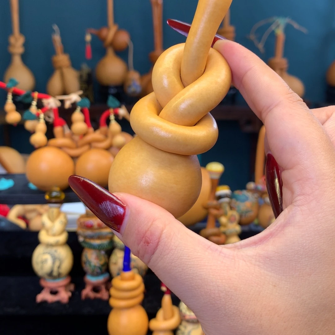 大***夫momomomokllolomomo