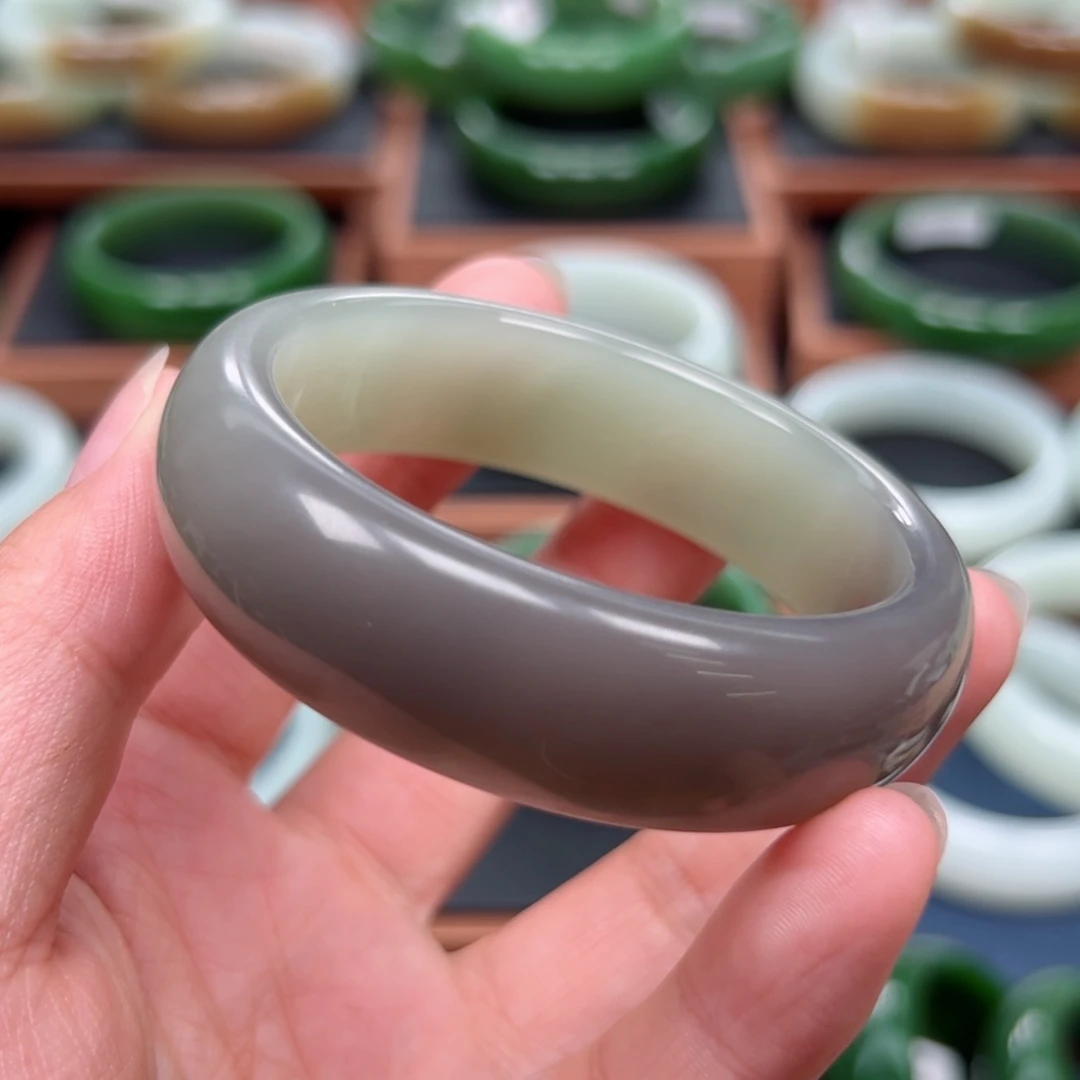 未镶嵌手镯和田玉5253