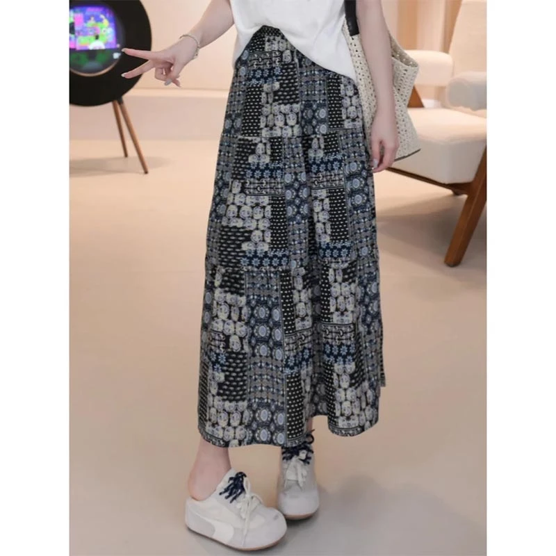 复古气质百搭遮胯半身裙女2025年夏季新款度假风松紧腰碎花A字裙