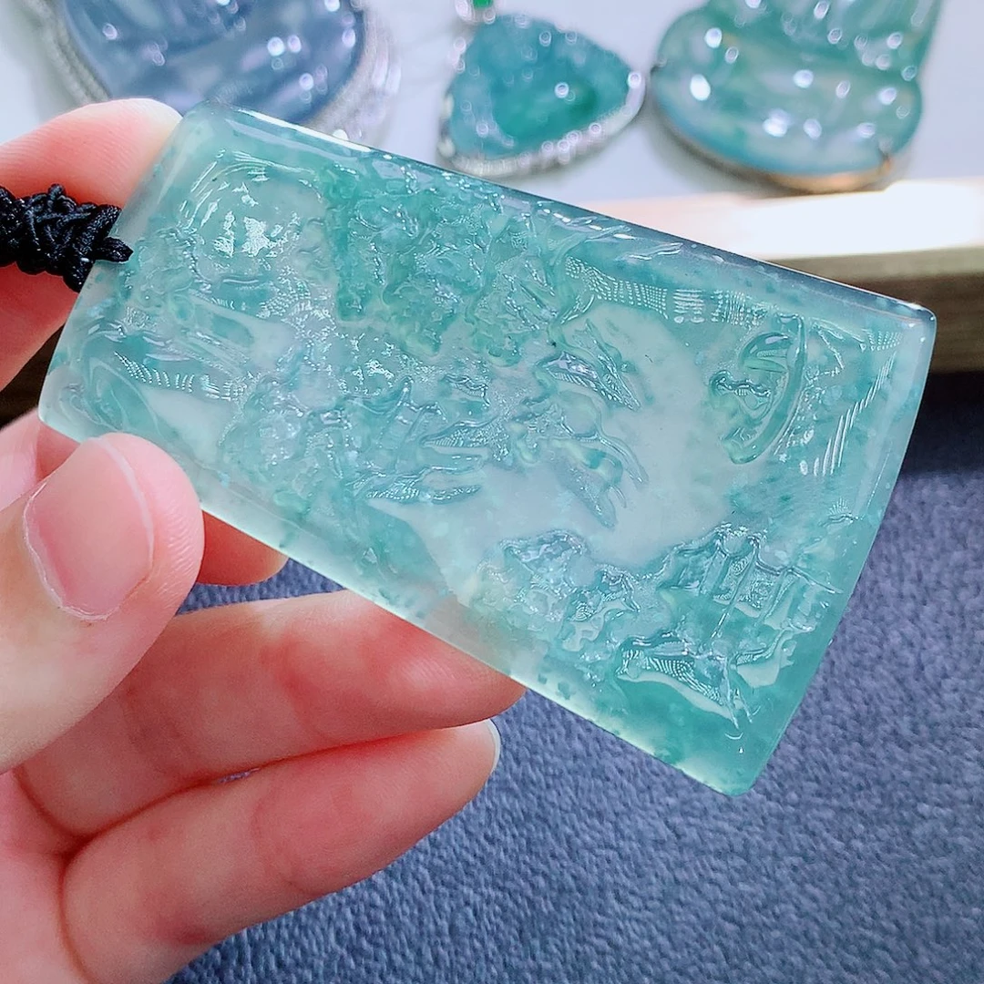 颈饰未镶嵌翡翠翡翠
