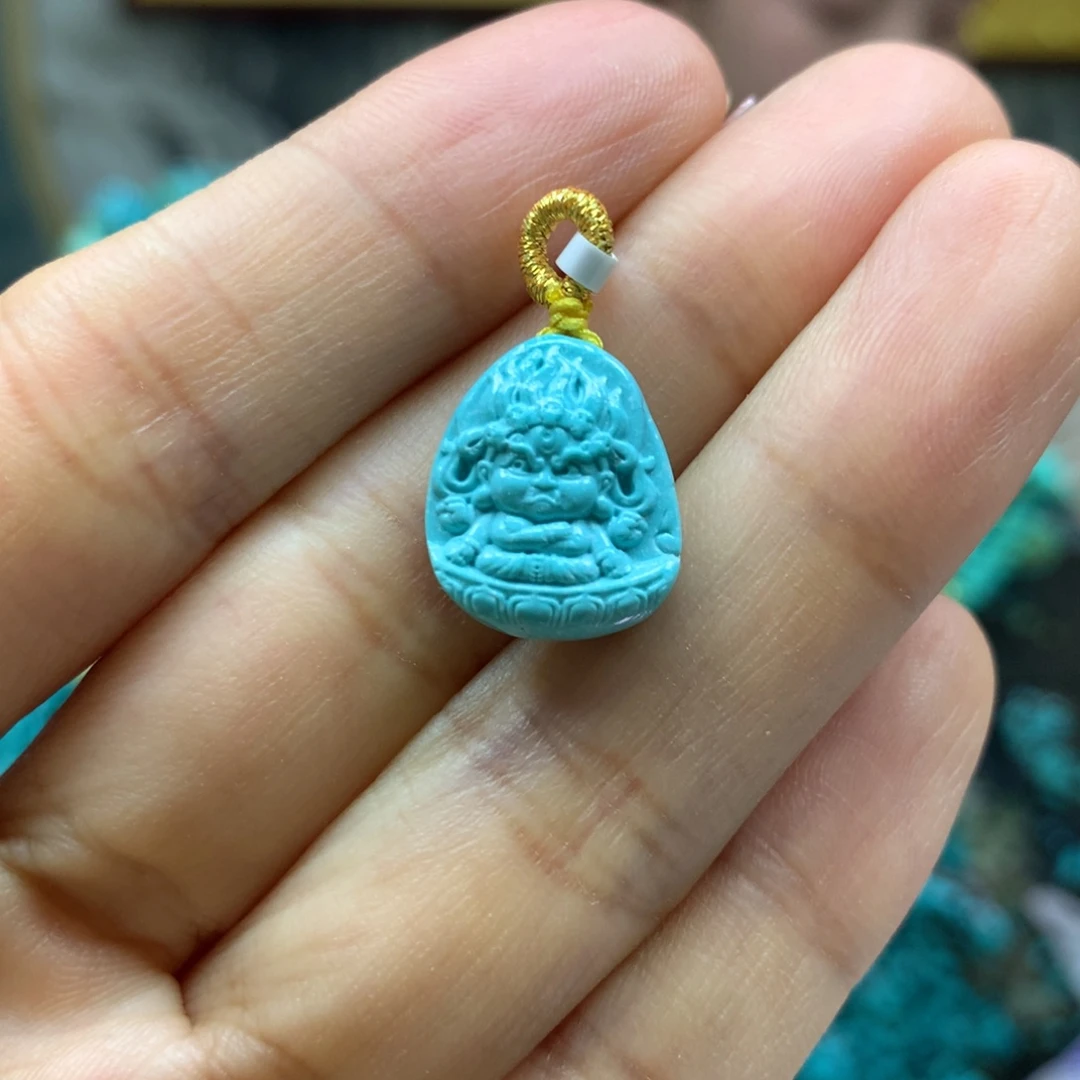 绿松石配饰未镶嵌