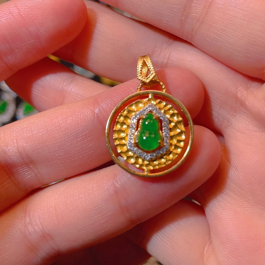 l***u翡翠银S925镶嵌吊坠(不含链)