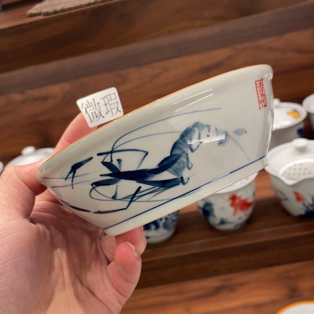 釉下手绘茶具微瑕