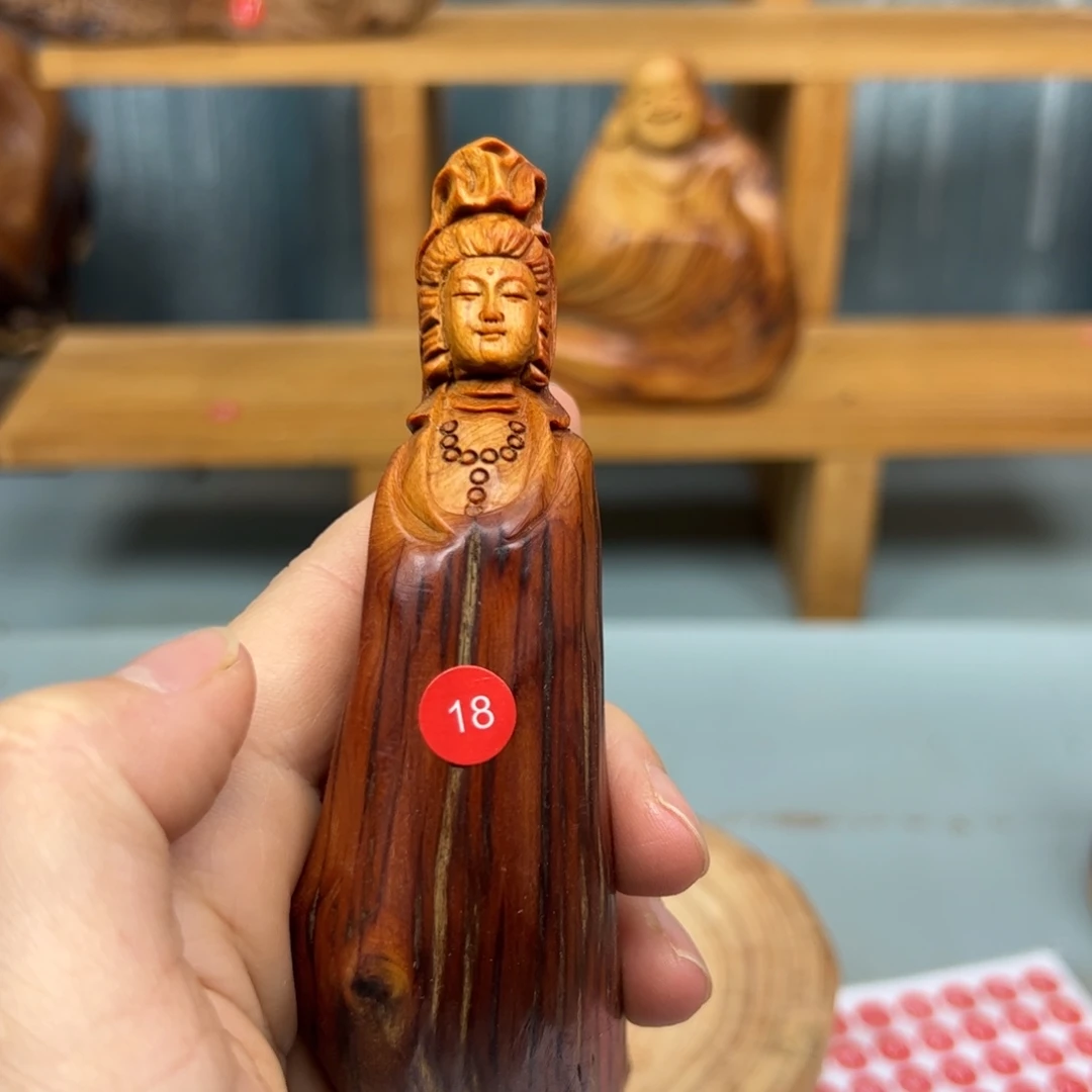 鱼***香木崖柏木摆件手把件