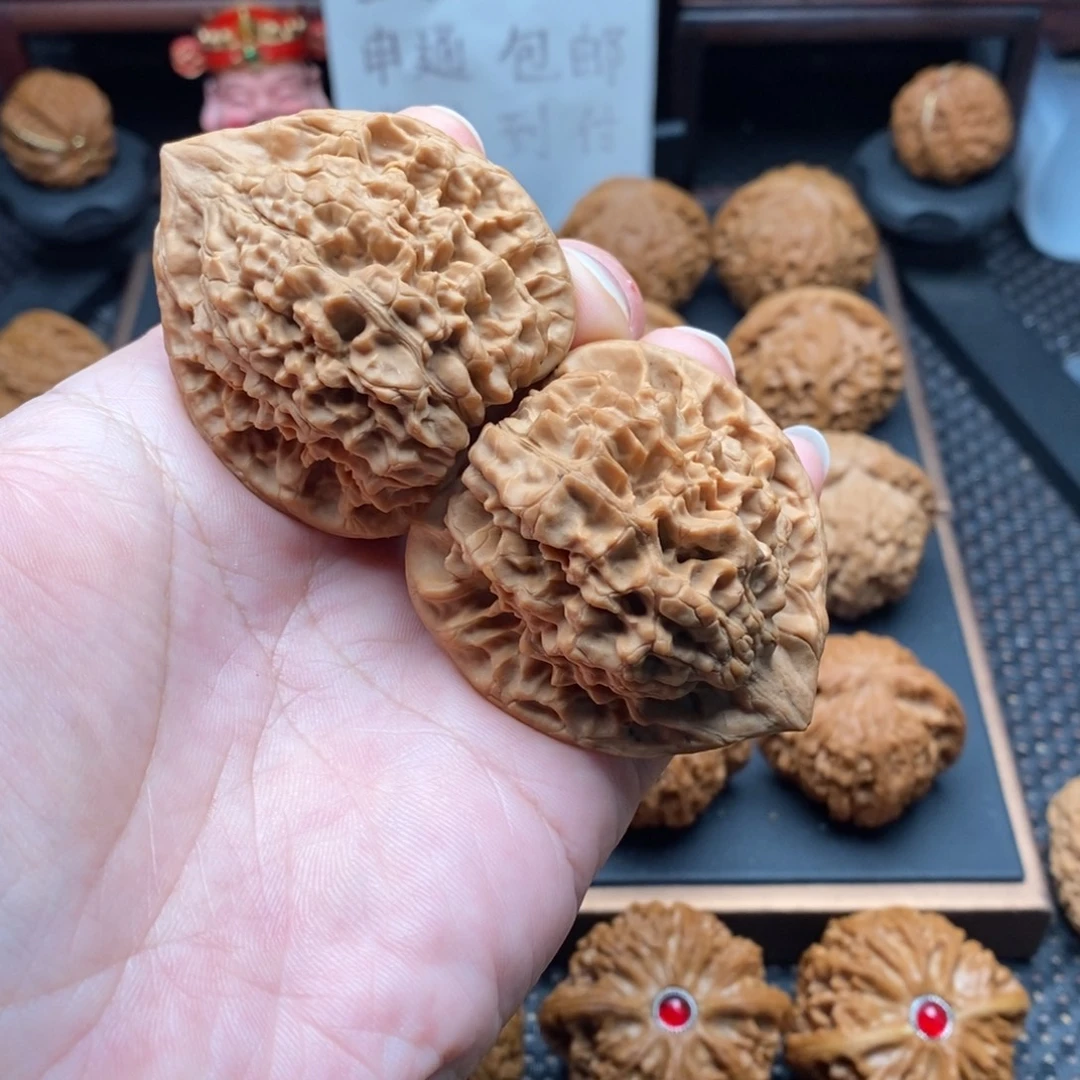 独***忆文玩核桃把件官帽