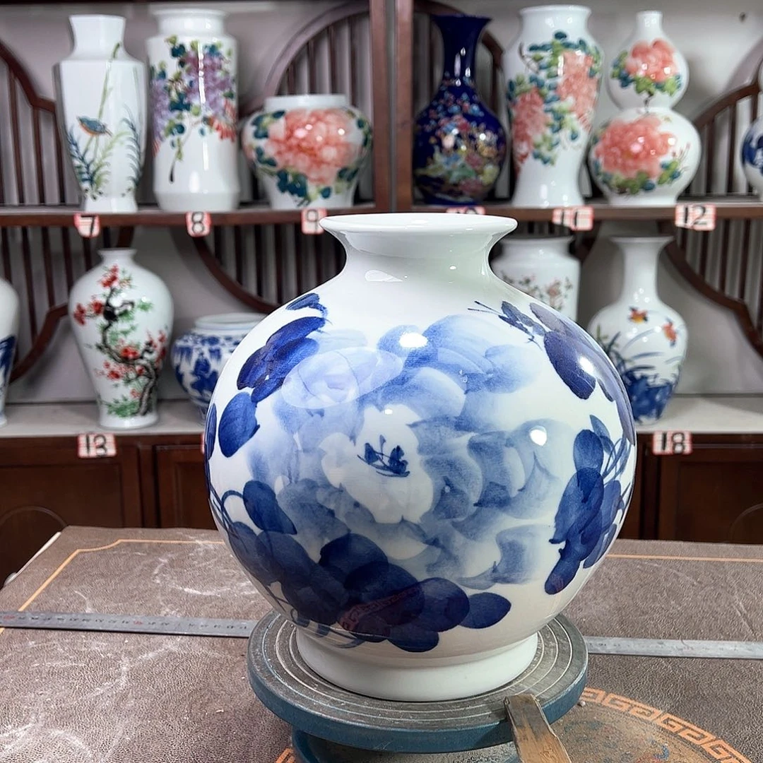 摆件景德镇陶瓷石青牡