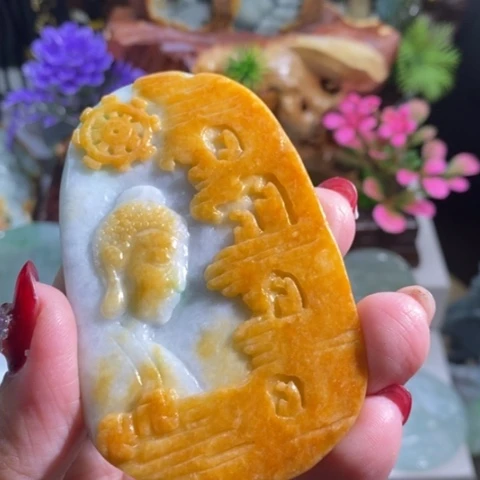 【闪购商品】颈饰未镶嵌翡翠佛