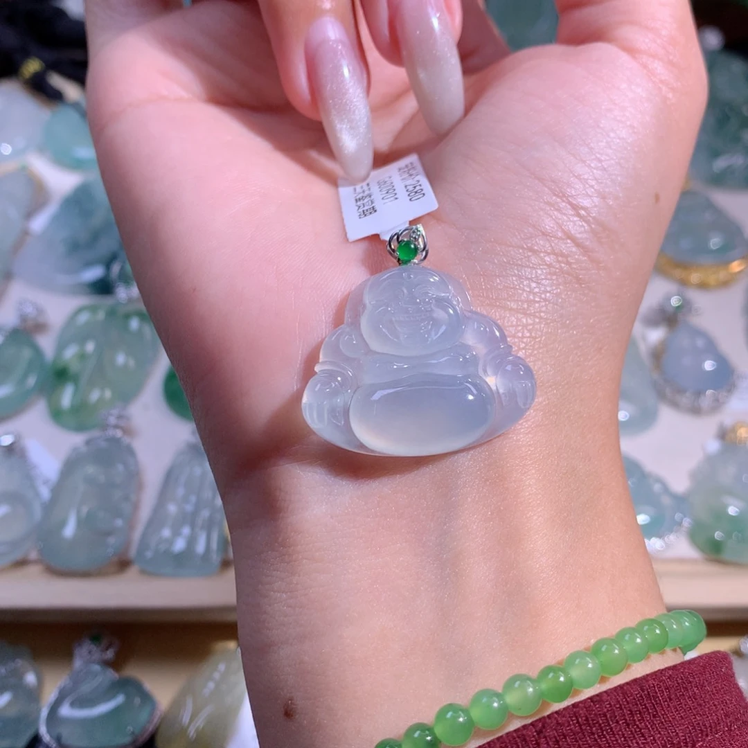 翡翠吊坠(不含链)18K金镶嵌