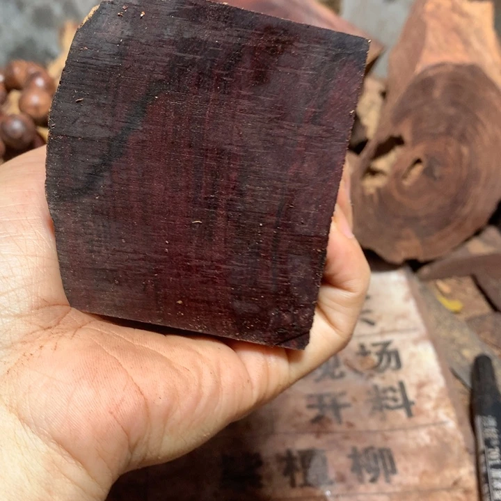 大果紫檀(缅甸花梨)啊*