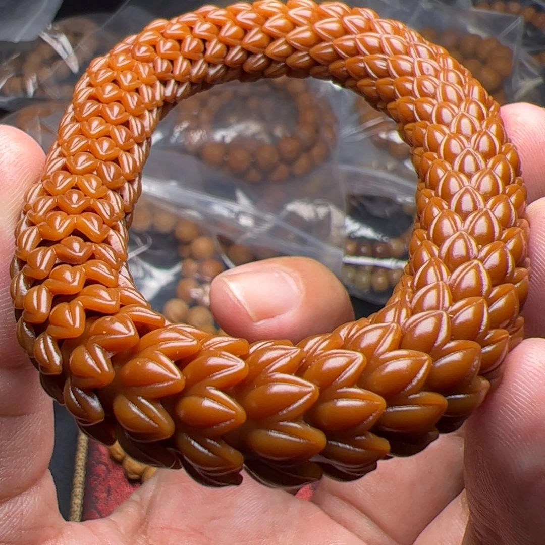 猴头核桃吊坠据了解