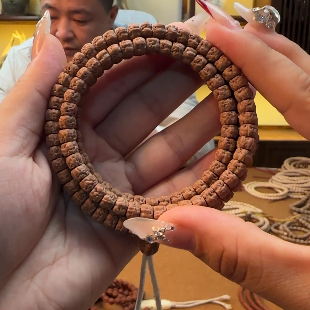 手串柏香籽/百香籽佛手6.5