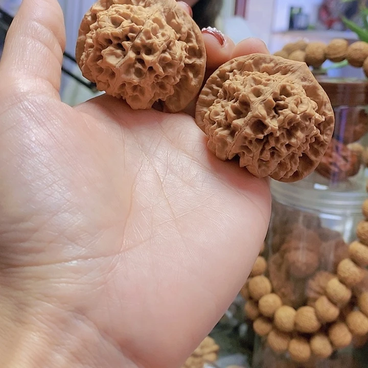【闪购商品】文玩核桃把件50官帽