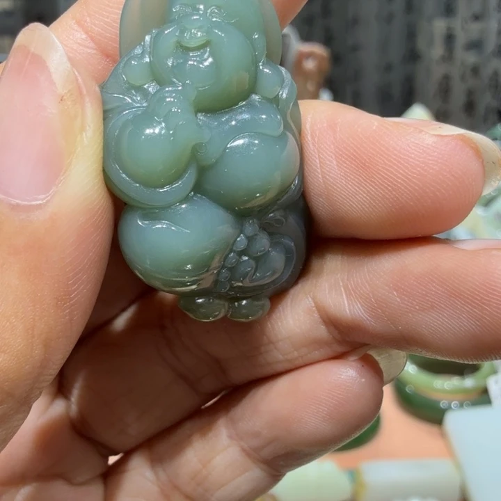 和田玉（糖玉）未镶嵌颈饰