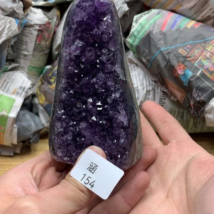 紫晶乌拉圭未镶嵌
