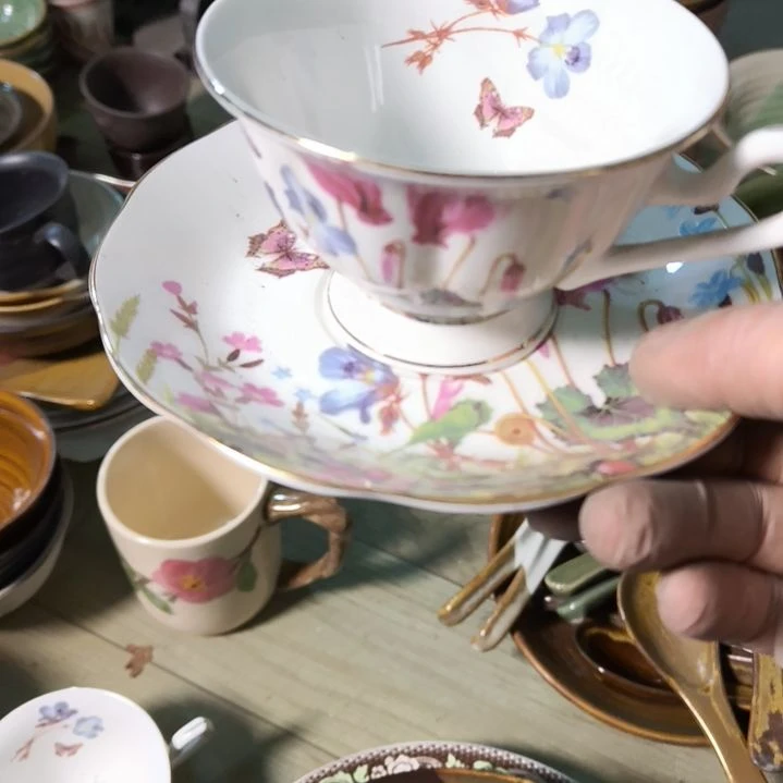 自***秋瓷片磁州窑五厂盘碗壶杯有瑕疵6套