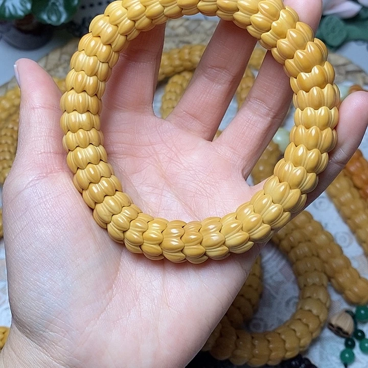 吊坠猴头核桃莲花