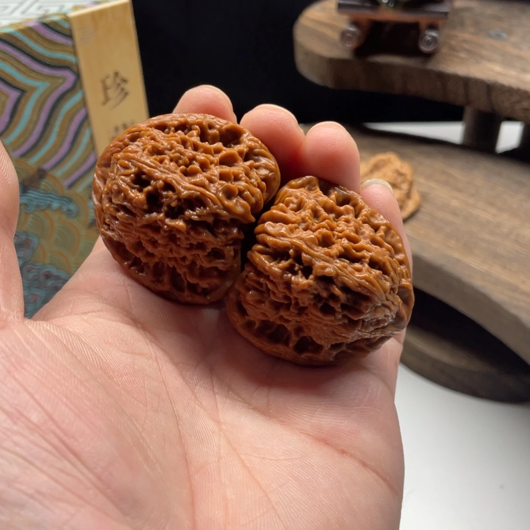 语***杰吊坠文玩核桃南疆