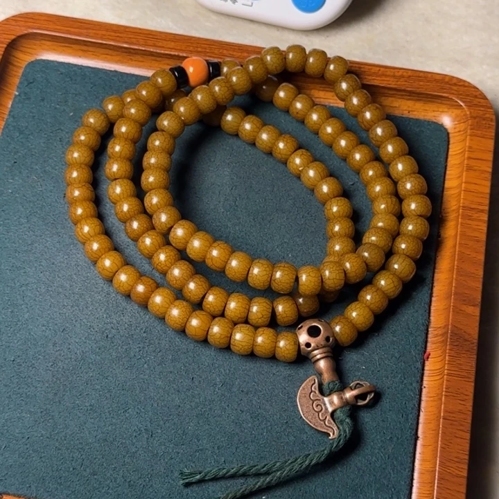 C***y………………………………………………………………