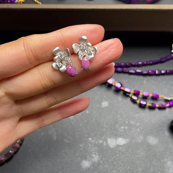 苏纪石（舒俱来）银S925镶嵌耳环