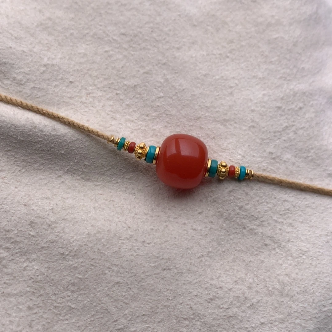 南红玛瑙18K金镶嵌挂坠保山南红玛瑙柿子红满肉锁骨挂坠