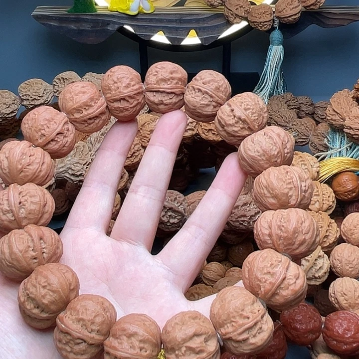 钢***镚文玩核桃吊坠磨盘