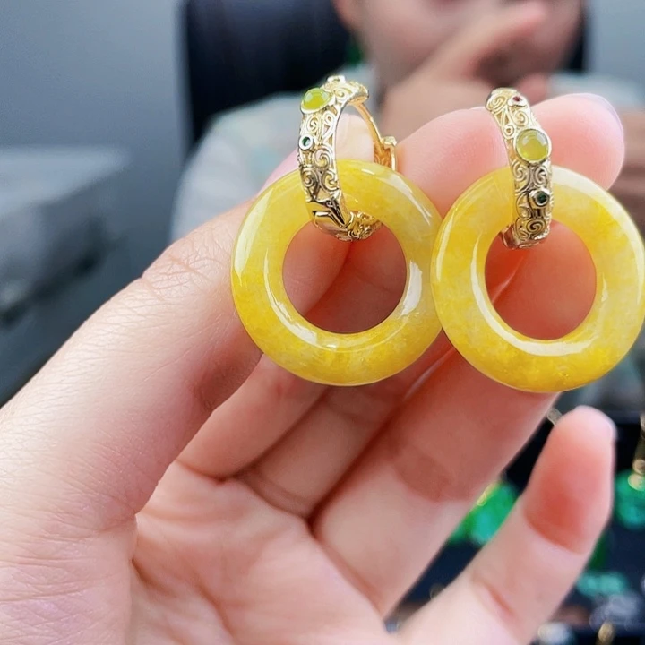 翡翠耳饰未镶嵌饰品