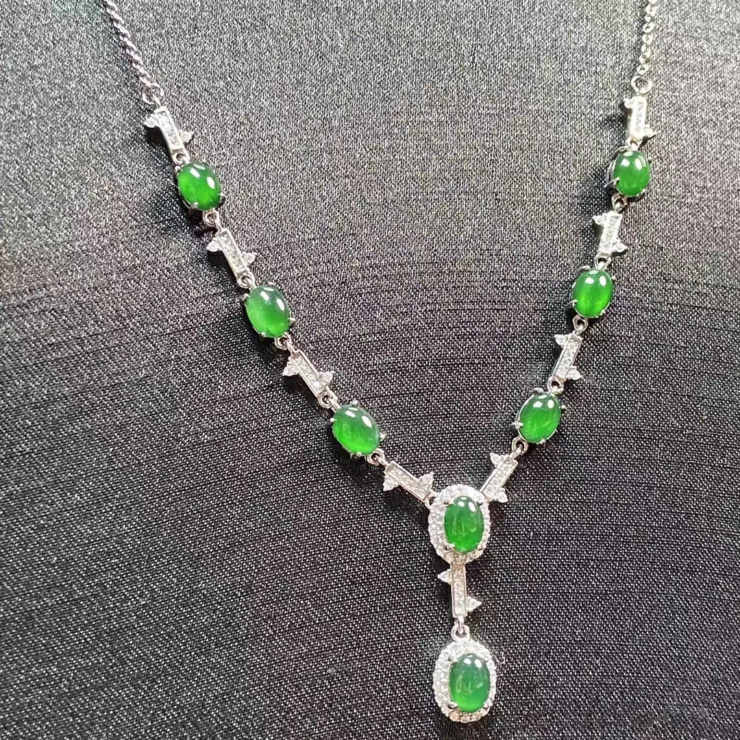 16103天然A货翡翠【颈饰】多样性发一个