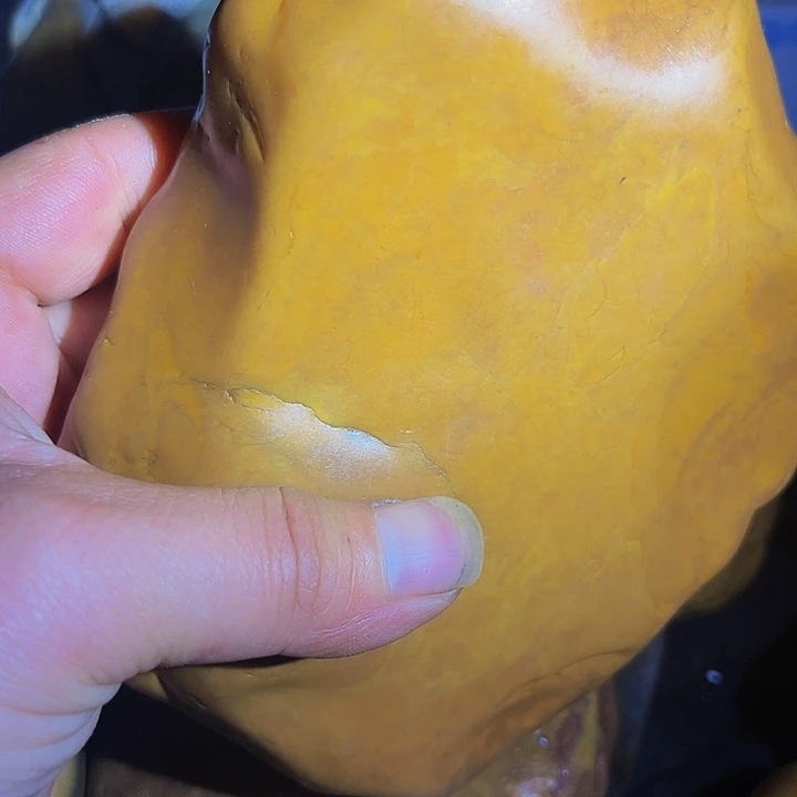 老挝石假**作黄蜡石的设计