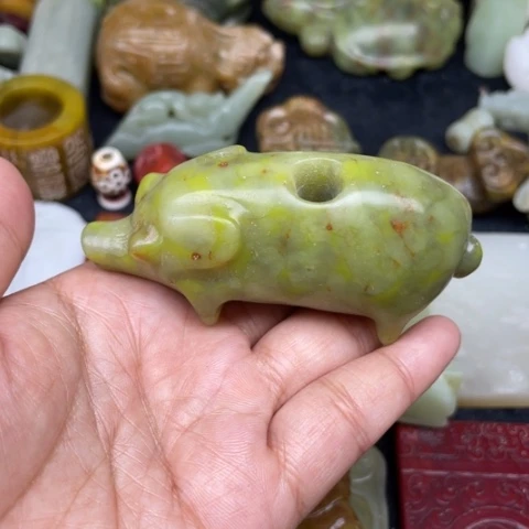 蛇纹石玉未镶嵌颈饰16