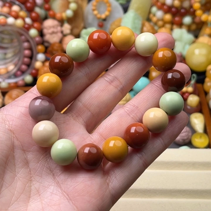 ****中石英质玉（缅黄）未镶嵌珠宝半成品捡漏多宝