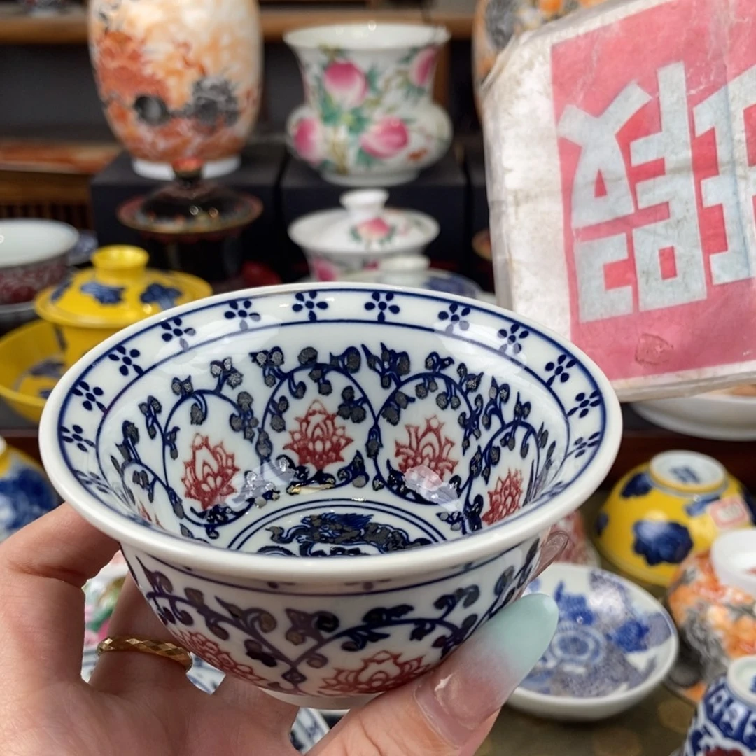 陶瓷艺术家的作品是一