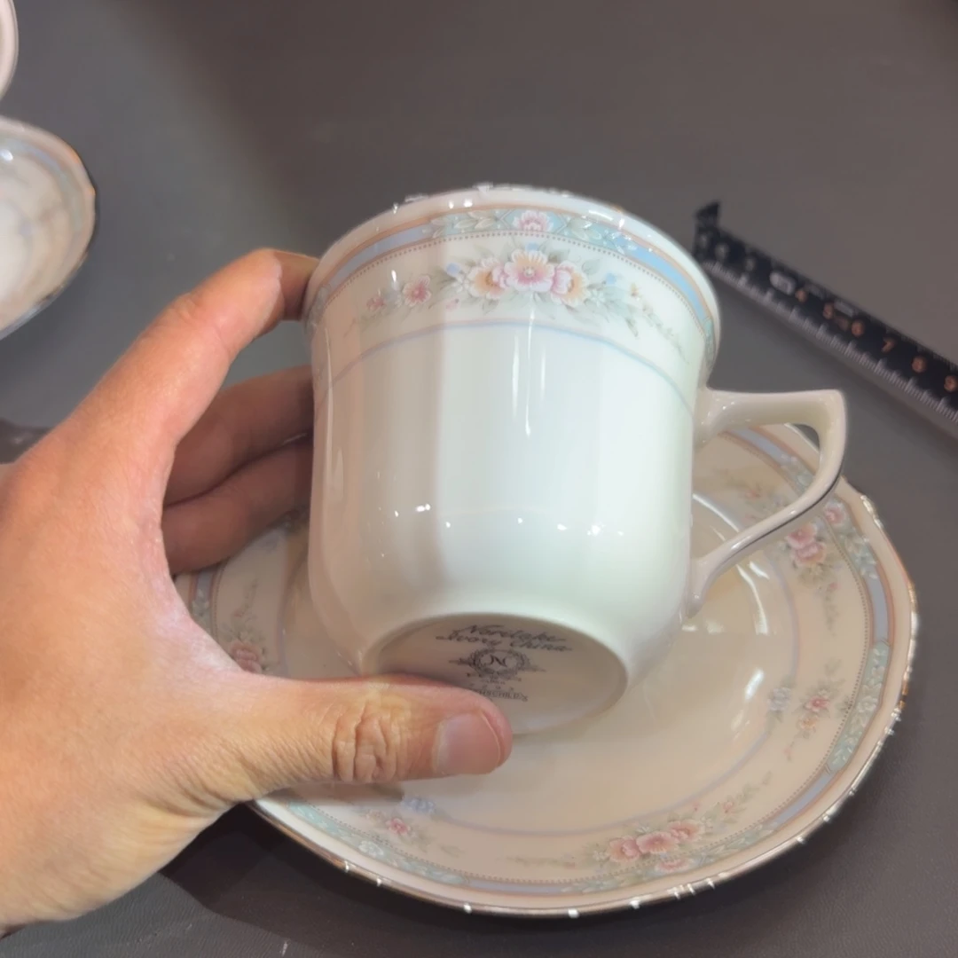 喜***儿陶瓷片片瓷片片瓷片