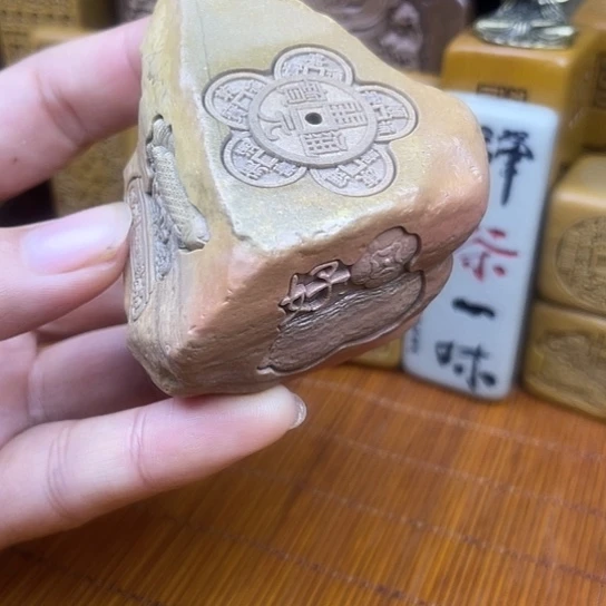 新疆戈壁石东北松花石