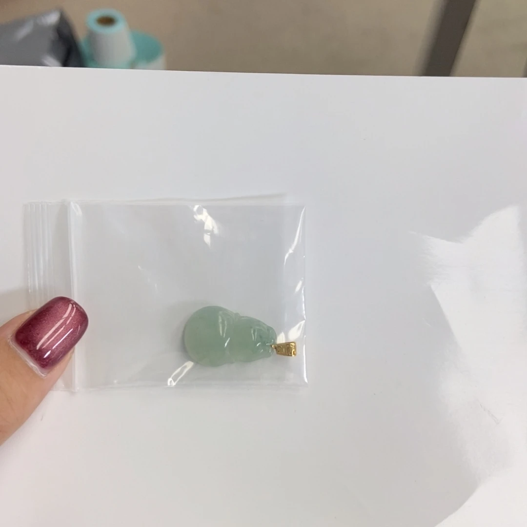 翡翠颈饰18K金镶嵌葫芦