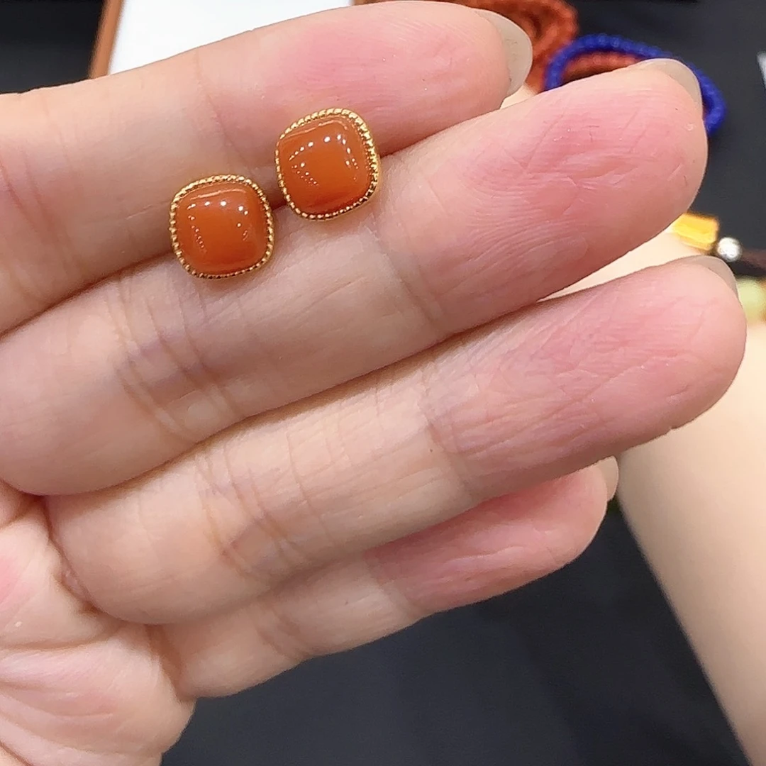 南红玛瑙未镶嵌颈饰