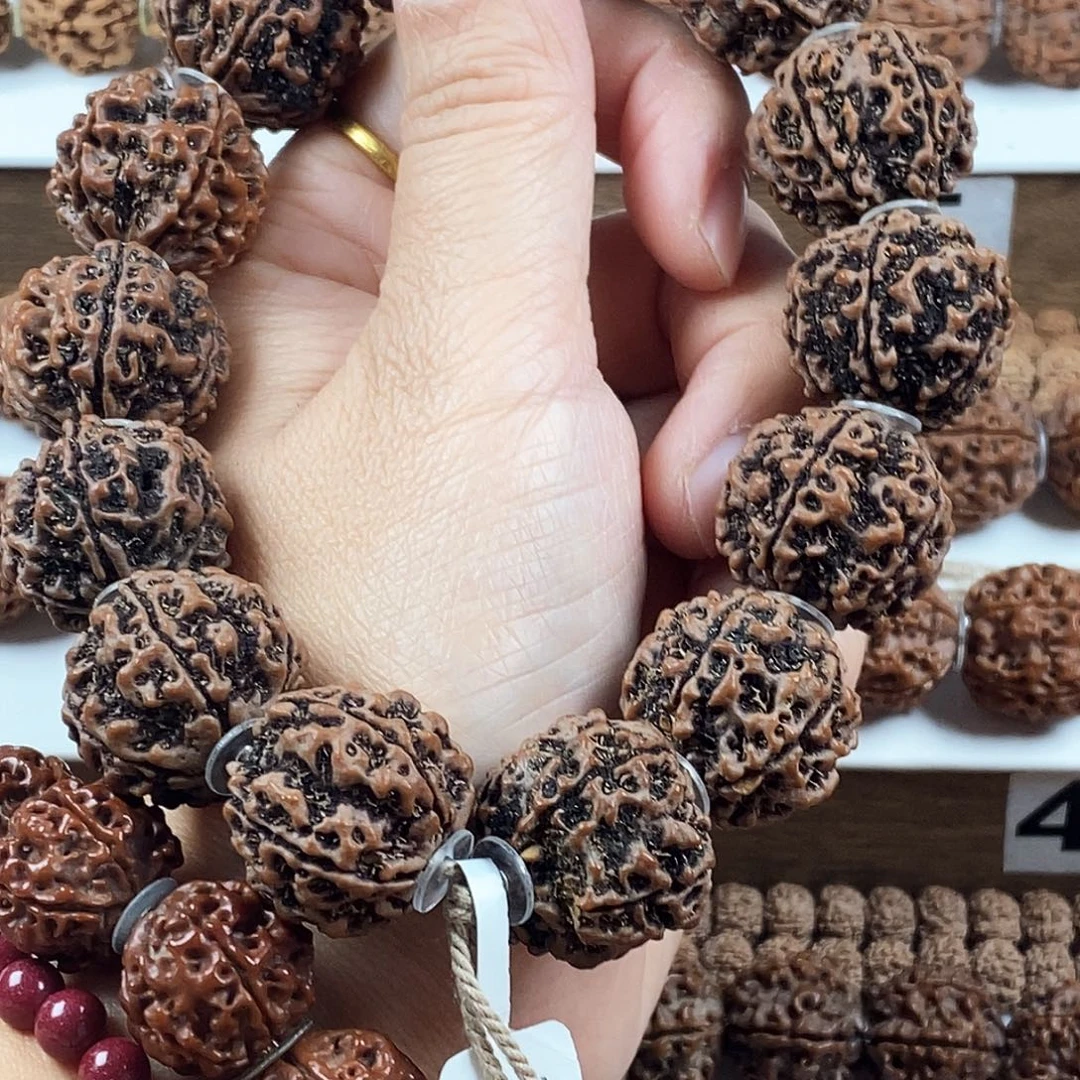 手串金刚菩提原生态5瓣红皮铁籽大梅花