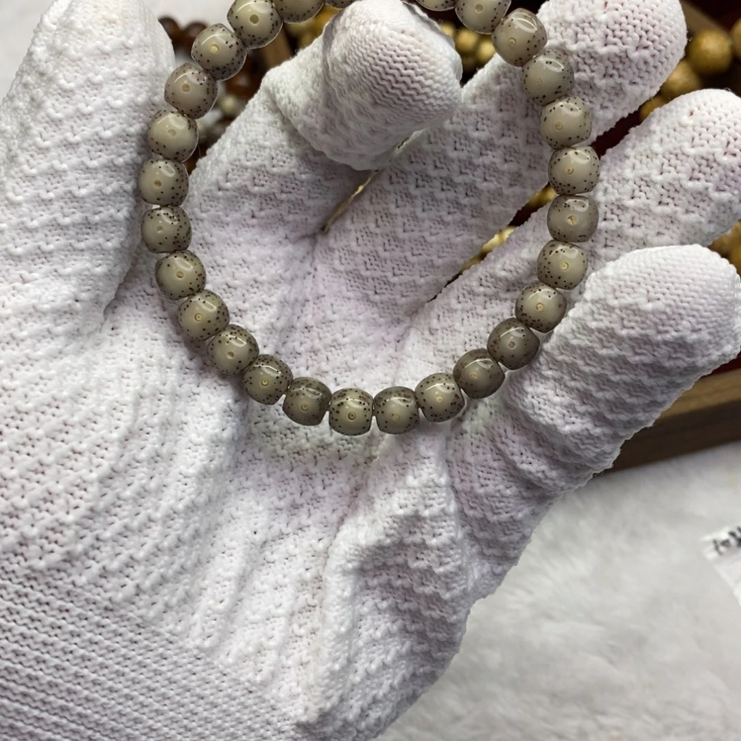 星月菩提吊坠漏一条