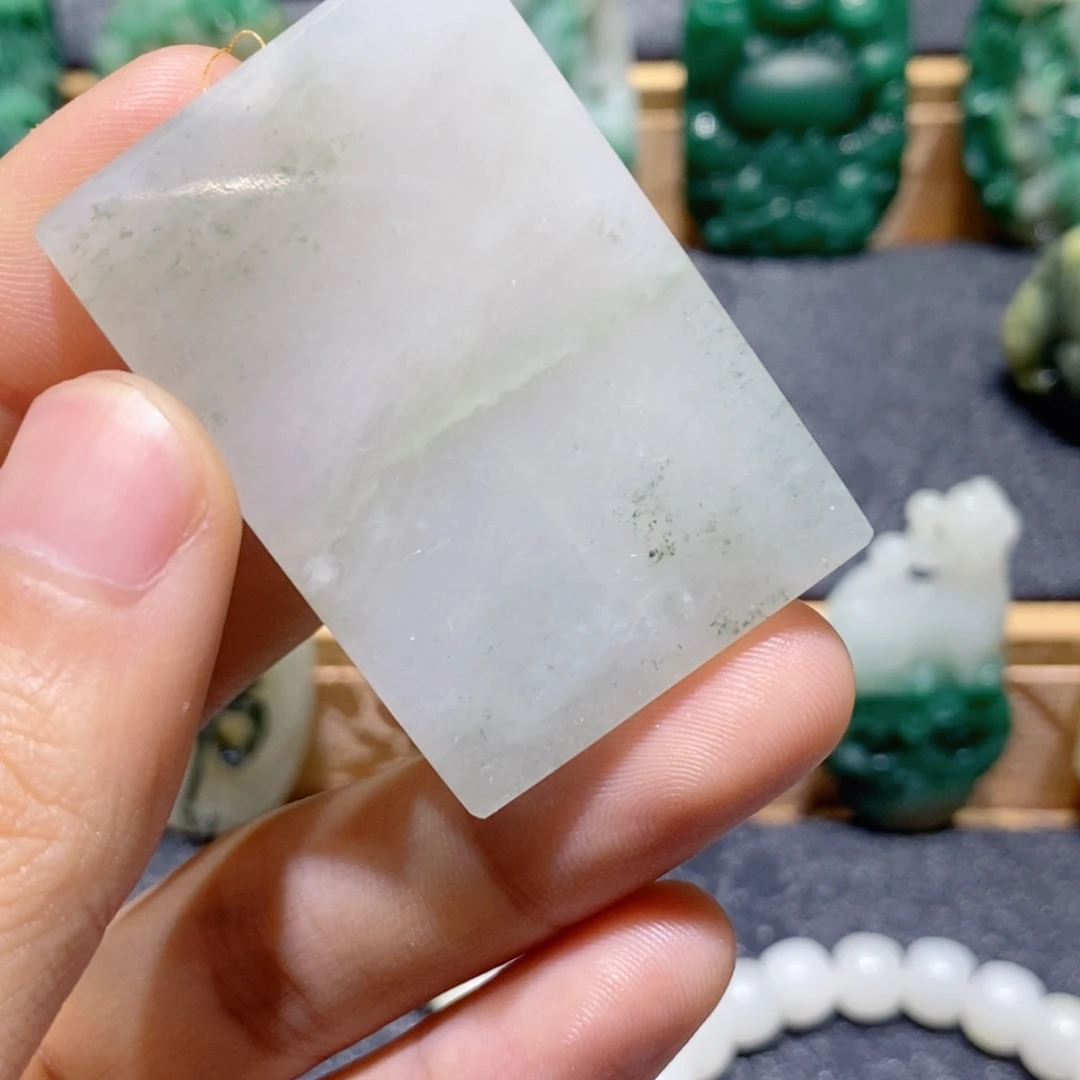 独山玉未镶嵌手串