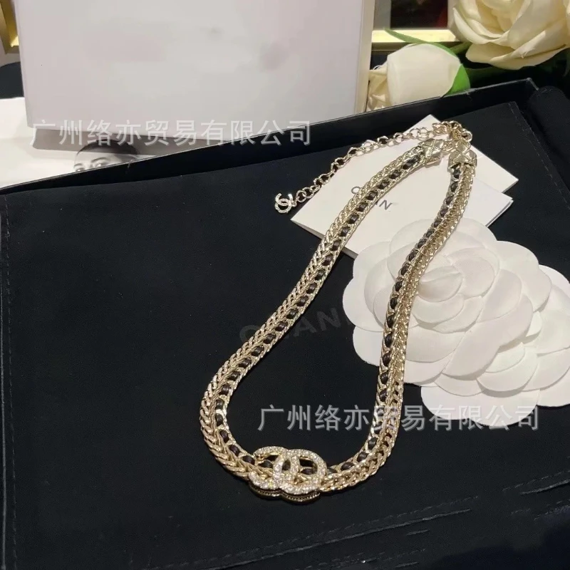 铜亚克力项链香家对版带标双c黑皮绳锁骨链女香奶奶轻奢颈圈项链