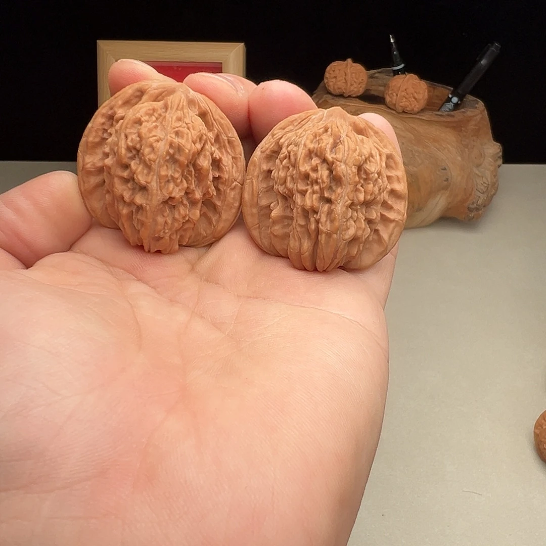 文玩核桃吊坠四座楼