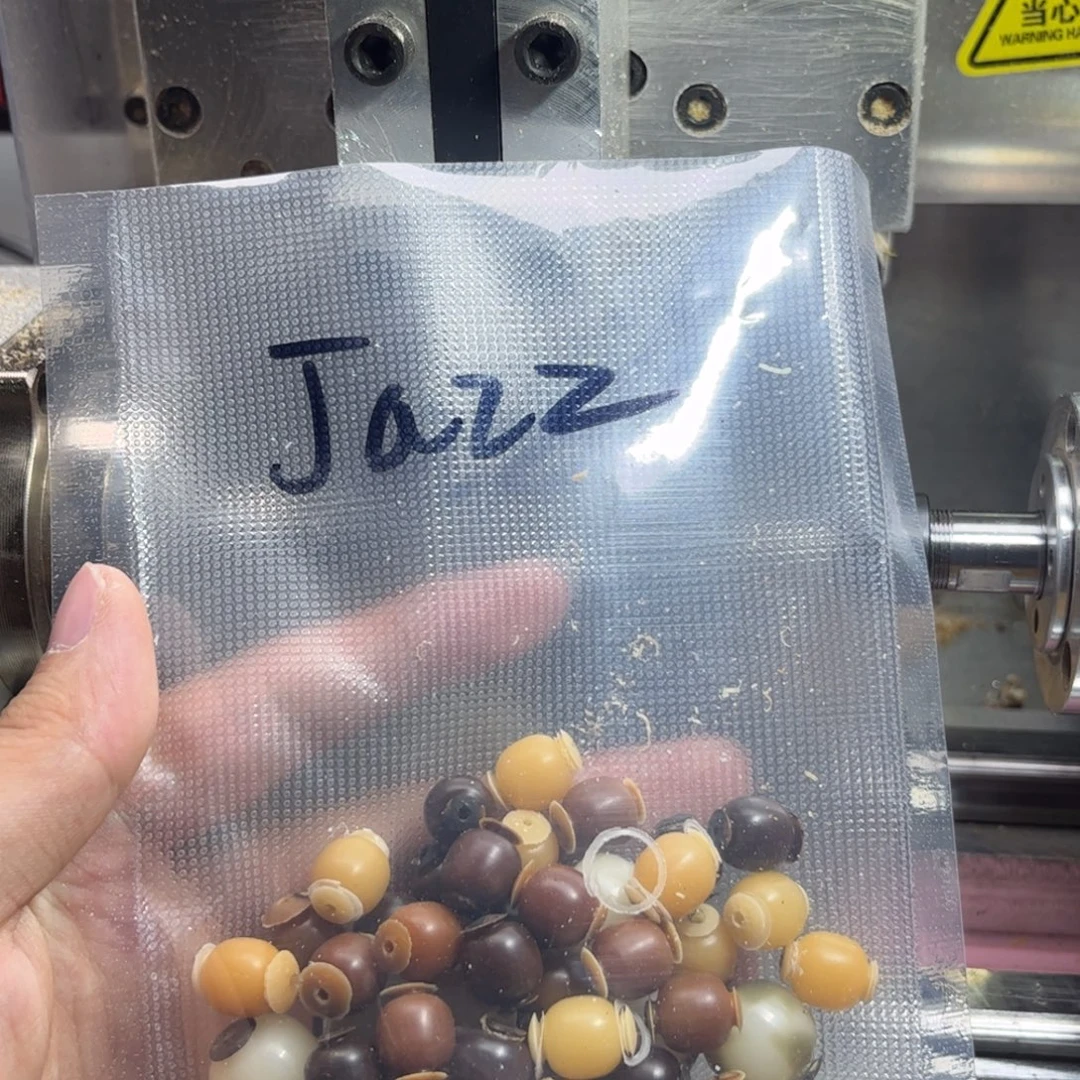 J***t菩提根/象牙果手串