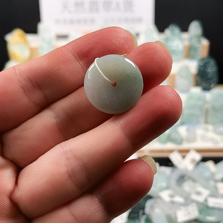 吊坠(不含链)未镶嵌翡翠29平安扣