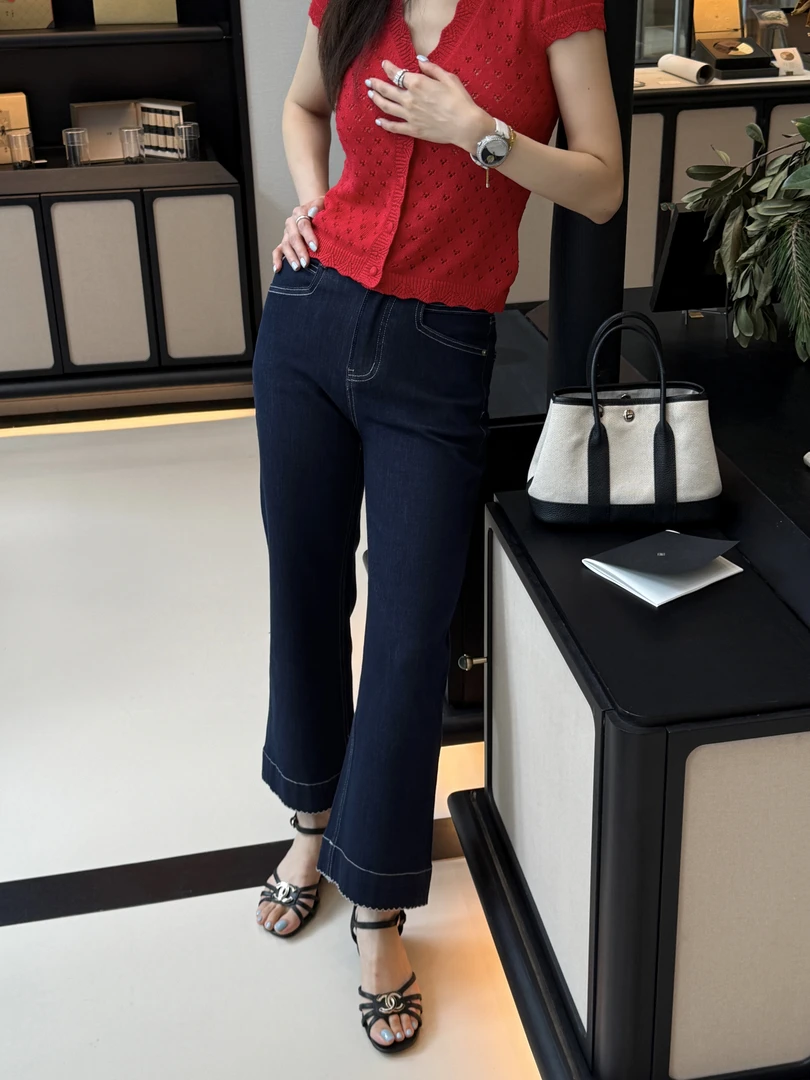 DION LIU｜【显瘦神裤】小喇叭九分弹力牛仔裤