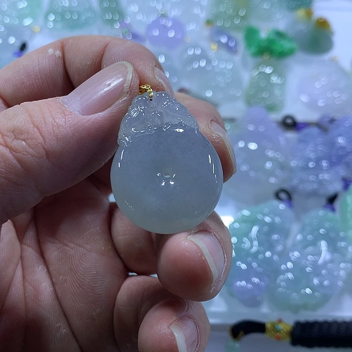 翡翠18K金镶嵌颈饰天然翡翠A货吊坠