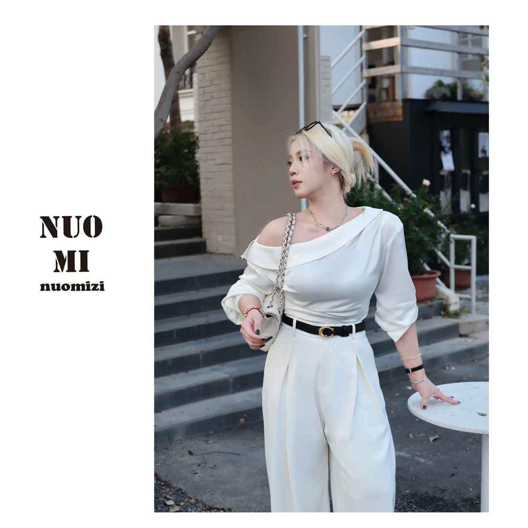 ZOZ糯米子[万人迷]不规则一字斜领设计感高级感喇叭袖上衣