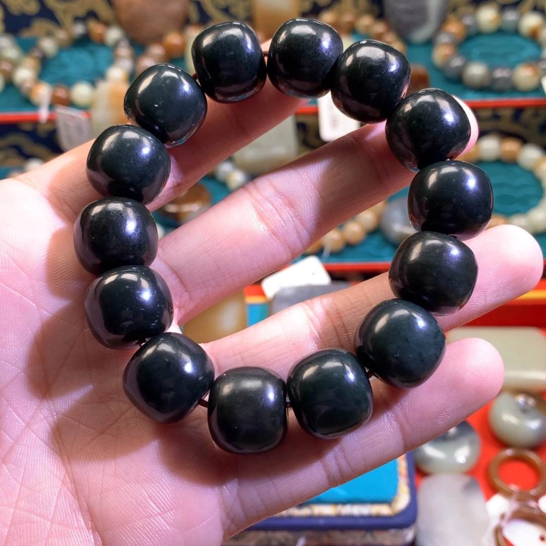 和田玉（糖玉）未镶嵌手链