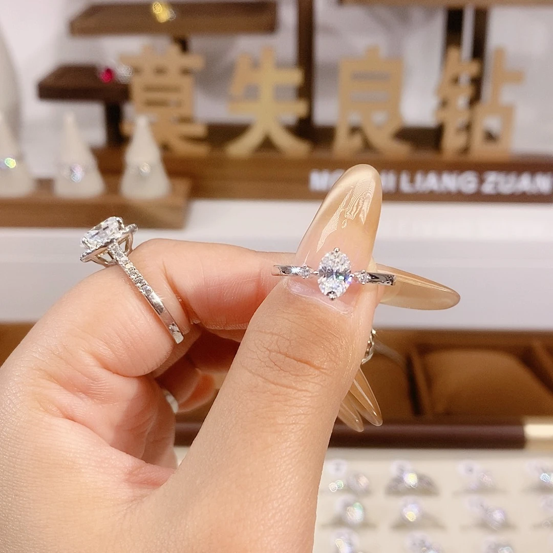 925银合成碳硅石风铃1ct12